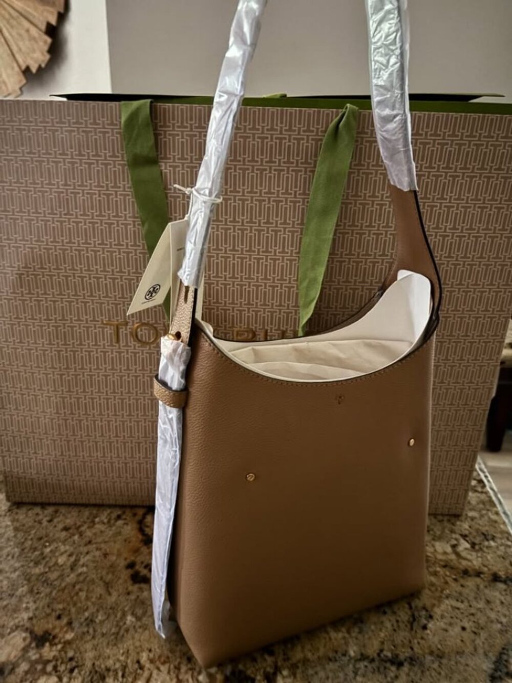 Tory Burch - Romy Small Hobo Bag - Picture 3 of 4